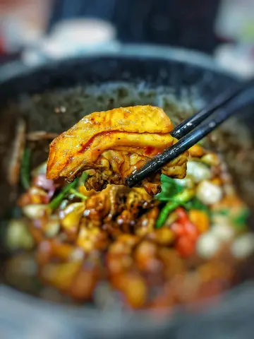 百年古方鸡煲