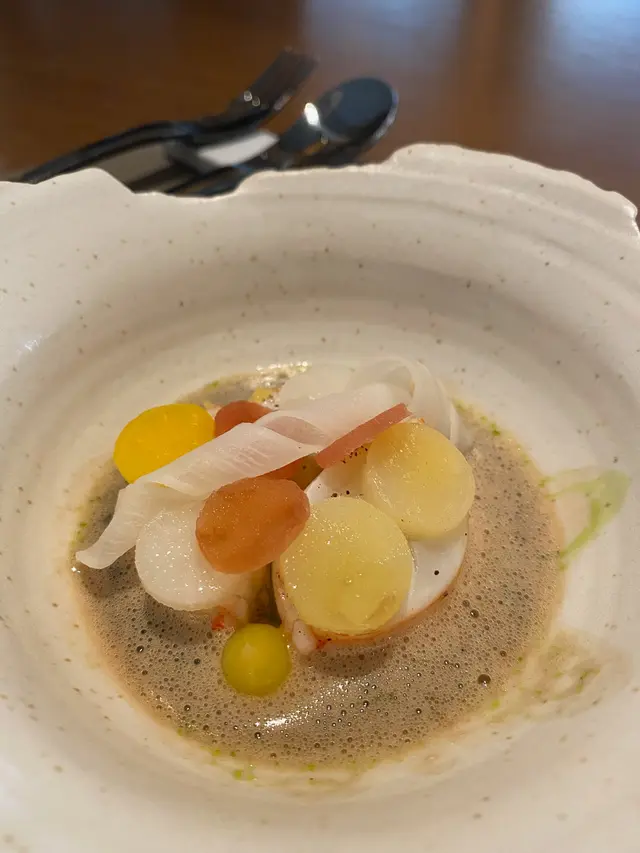 Spiny Lobster * Winter Root Vegetables * Kissabel Apple * Bourbon Vanilla * White Vermouth * Chervil * Extra Virgin Grapeseed Oil