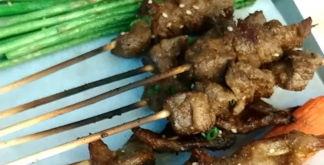 大漠烤羊肉串