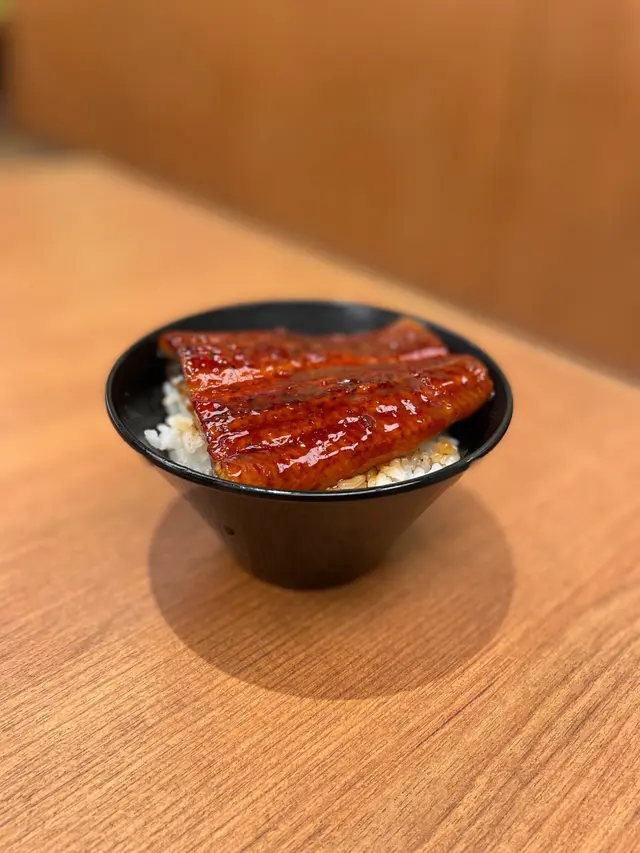 鰻魚丼