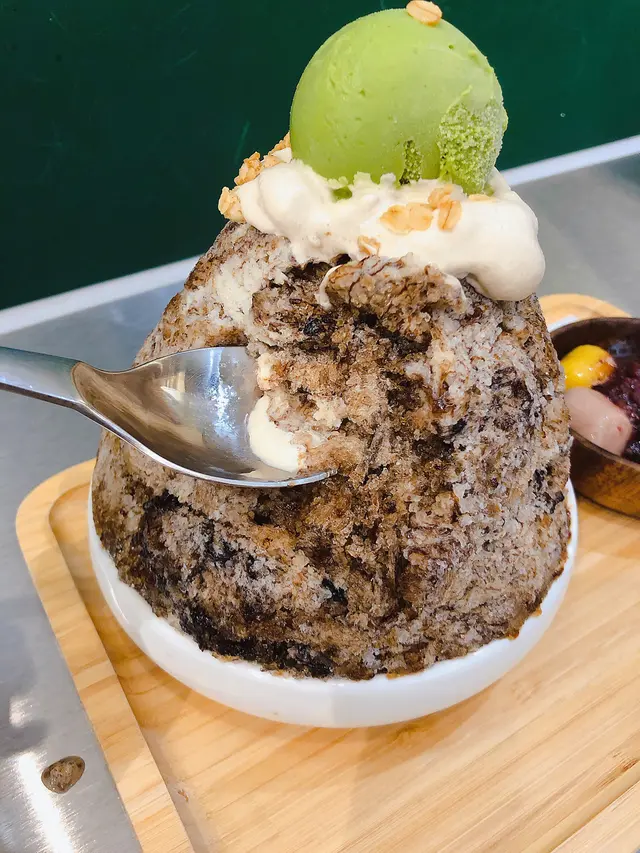 抹茶燕世雪花盛盤