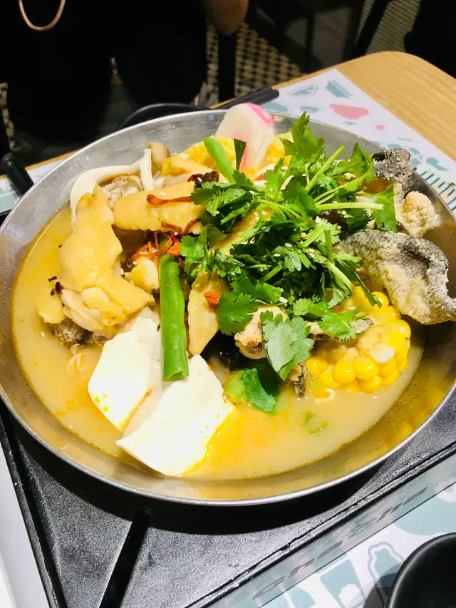 藥膳雞鍋