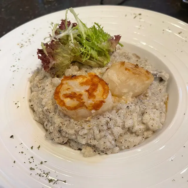 半熟刺身帶子黑松露意大利飯