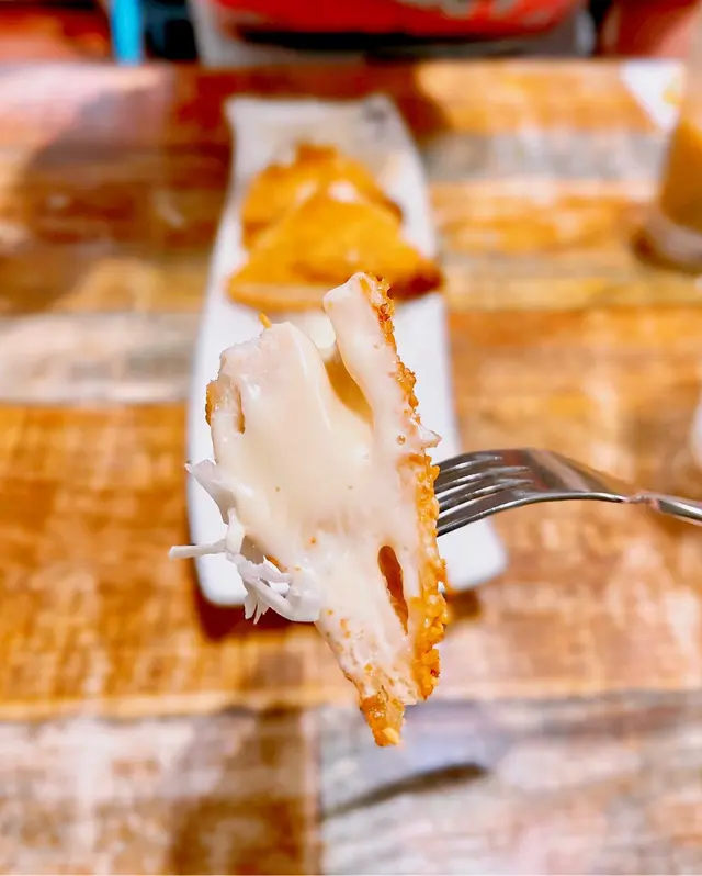 法式芝心蝦多士(四件)