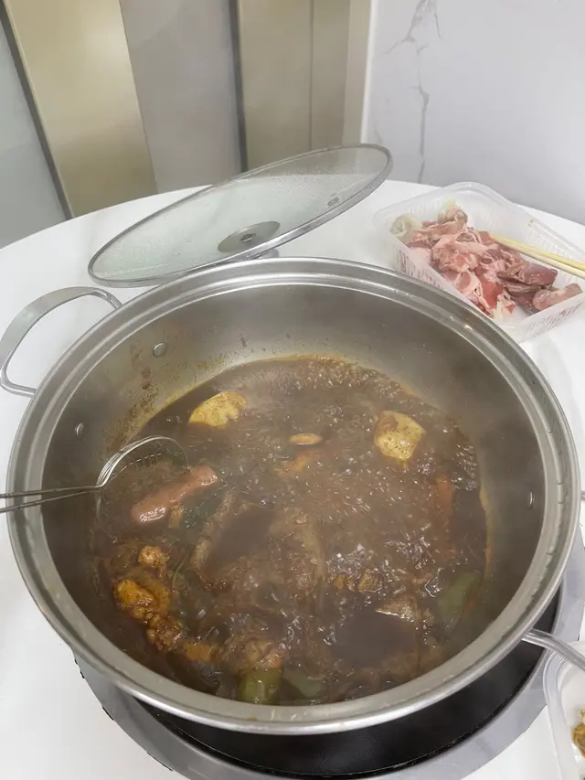 麻辣雞煲大辣