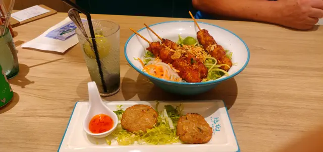 食物分量非常平均  味道方面還可以