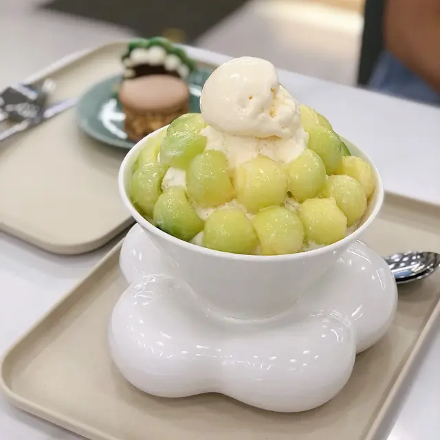 哈密瓜牛奶雪冰