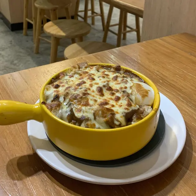 門司港燒咖哩芝士牛肉飯