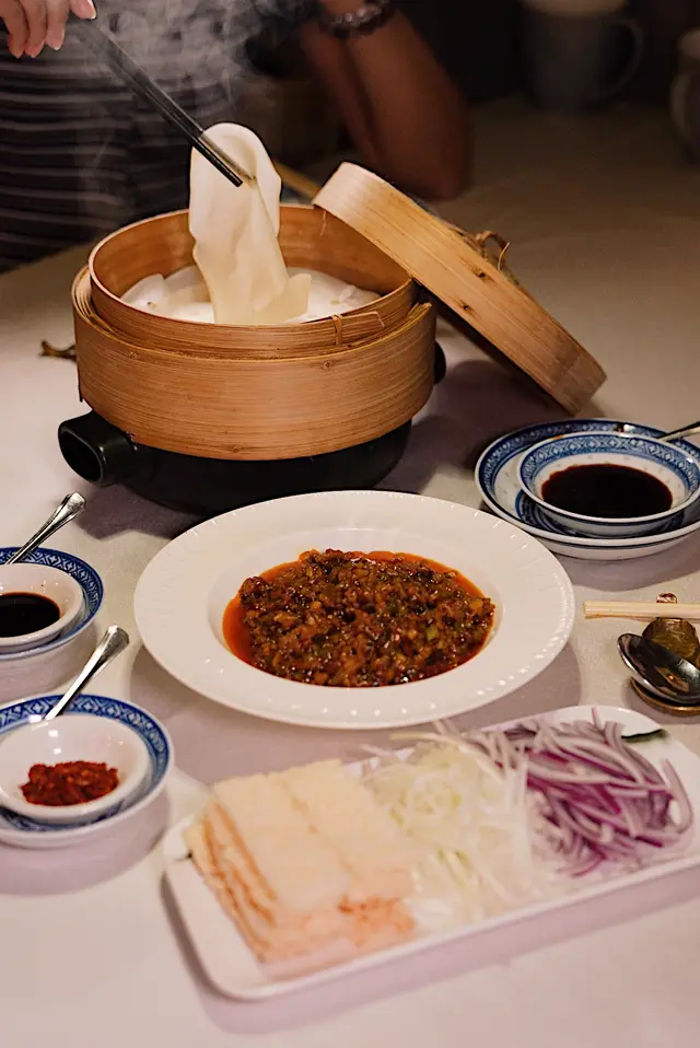 川辣生炒羊肉鬆拌荷葉餅