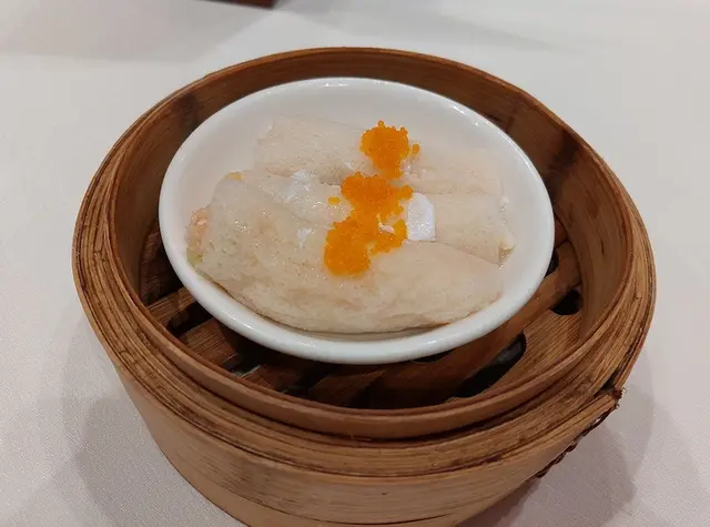 百花蟹肉竹笙卷