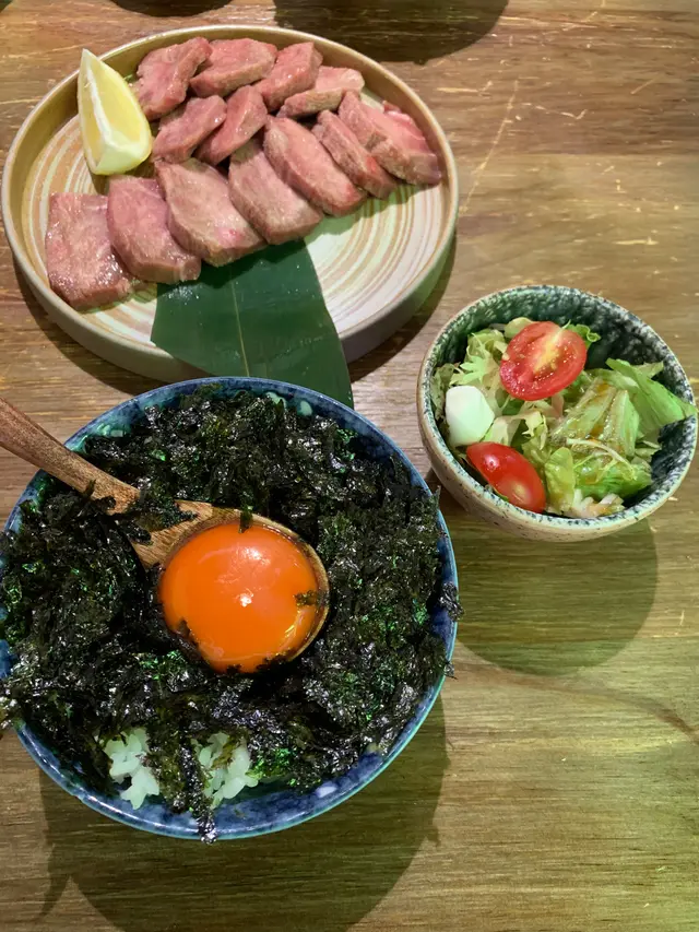 厚切牛脷芯午市定食