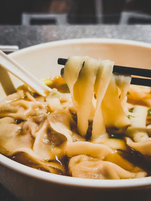 上海水餃刀削麵