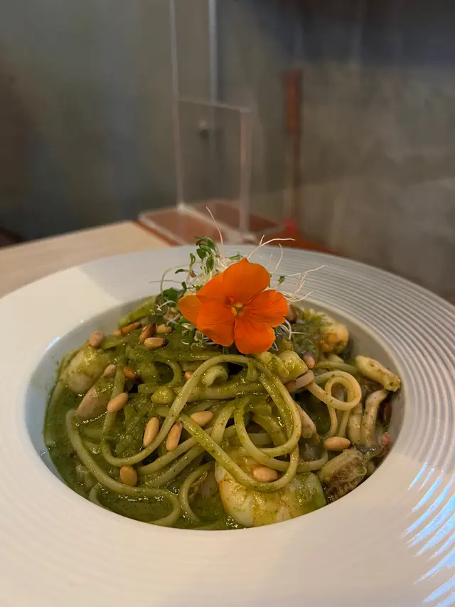 麻香海鮮扁意粉