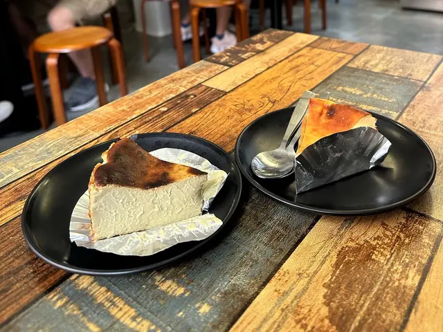 開心果巴斯克蛋糕