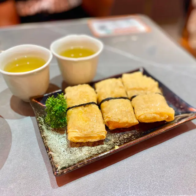 芝士鮮蝦腐皮卷