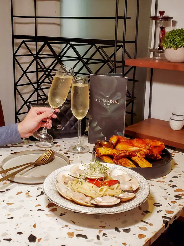 Bottega Brut Prosecco