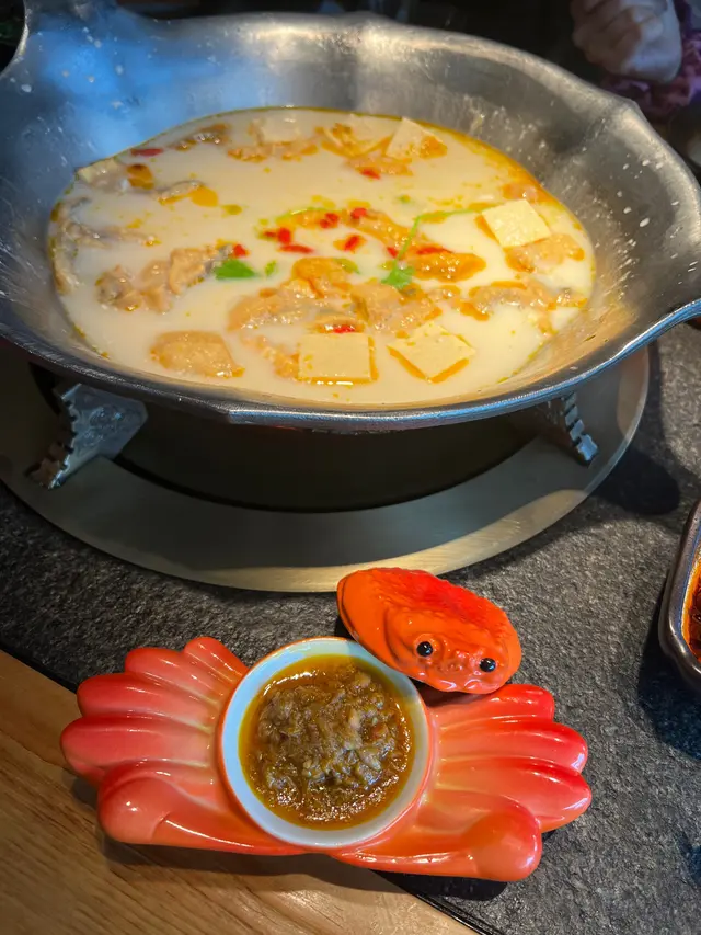 蟹粉黃魚鍋