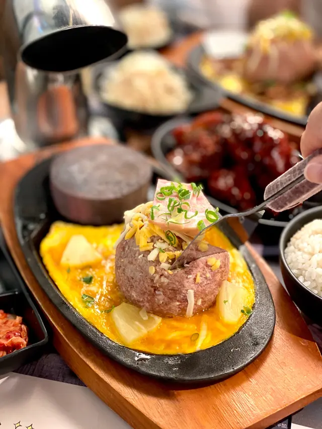 菠蘿煙肉和牛漢堡扒