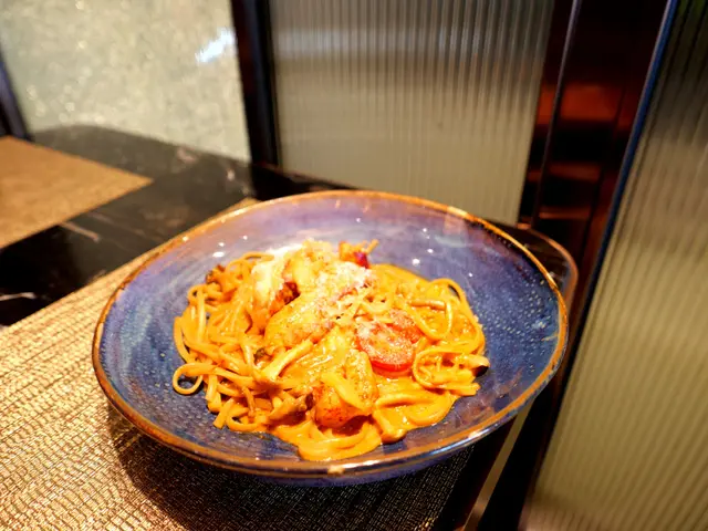 波士頓龍蝦扁意粉伴龍蝦汁