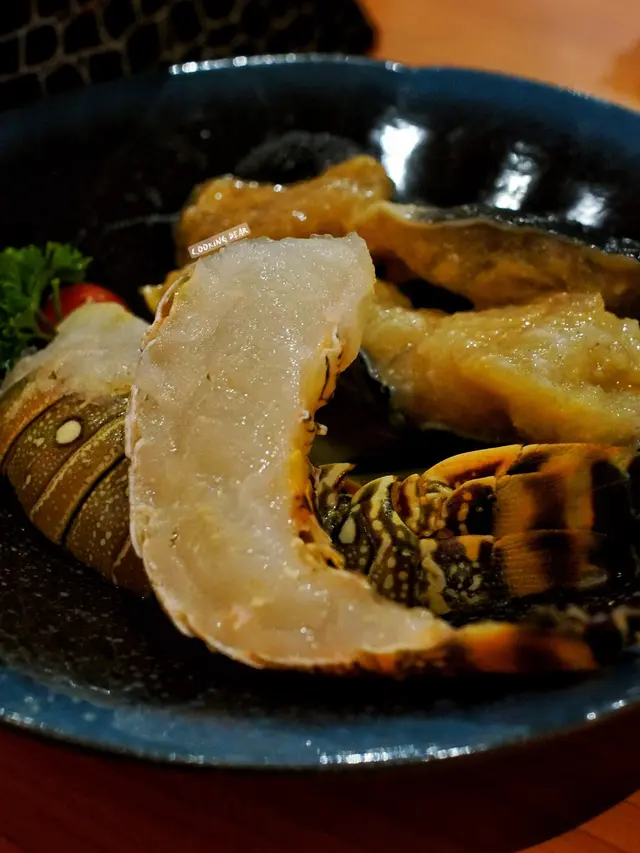 龍蝦尾