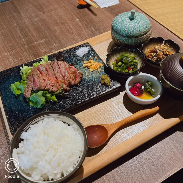 鹽燒A4和牛定食