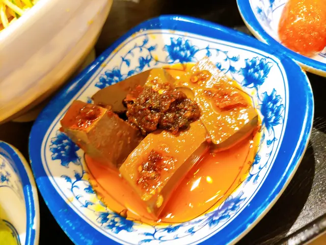 麻辣鴨血
