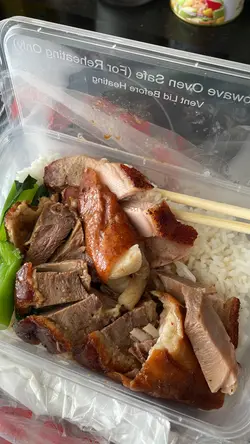 燒肉既皮太少又唔脆