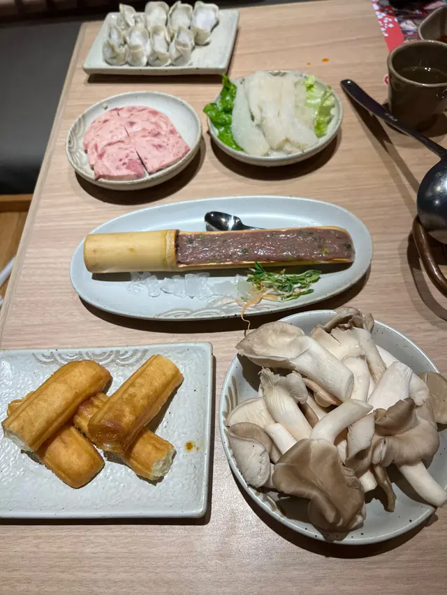 點了一頓豐富的晚宴