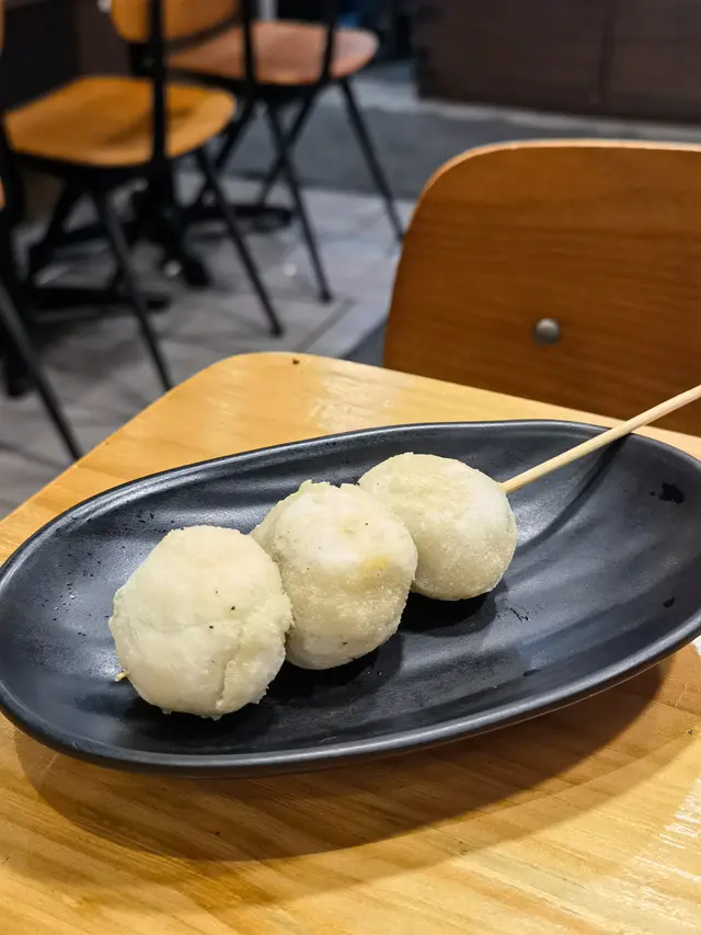 燒芝麻湯圓
