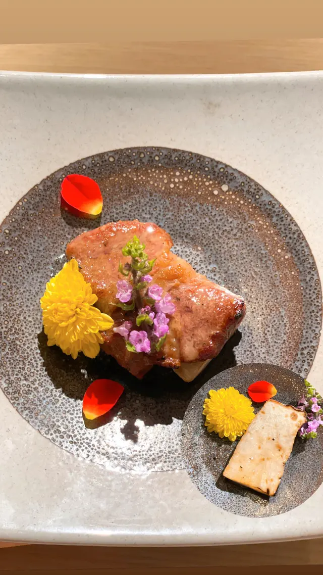 煙燻野菌黑毛豬 - 下面係杏鮑菇