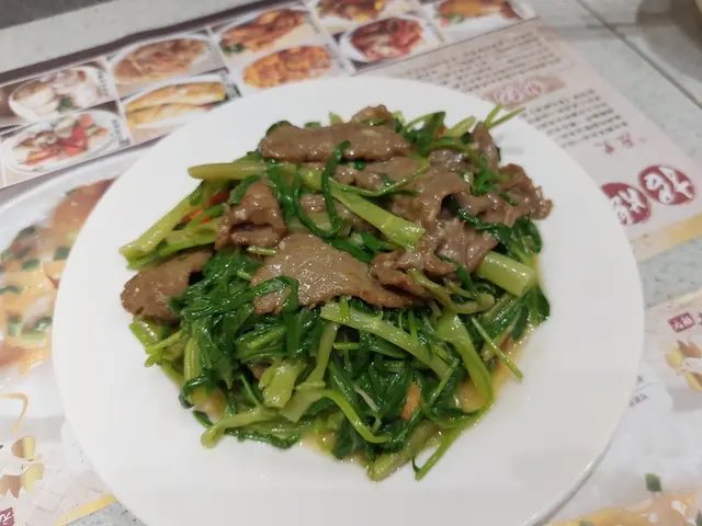 腐乳通菜炒牛肉