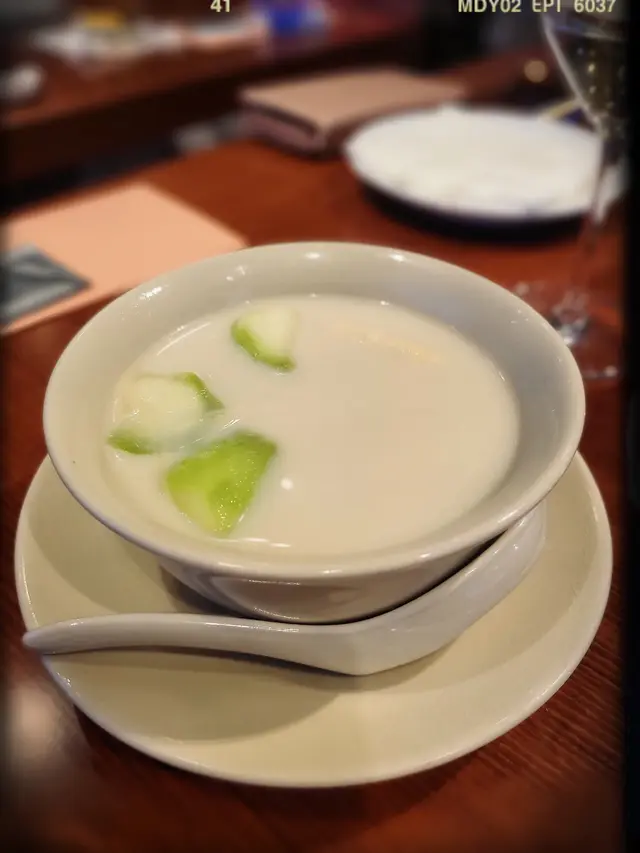 鮮腐竹龍躉斑片勝瓜魚湯（$120/位）