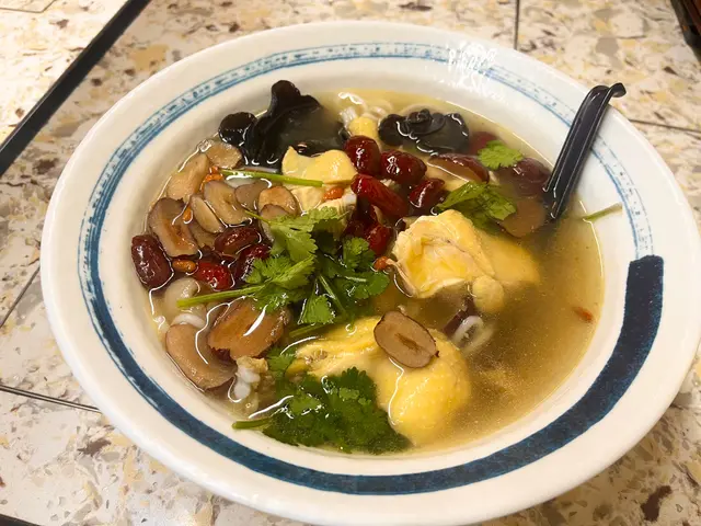 藥膳養生湯農場雞米線