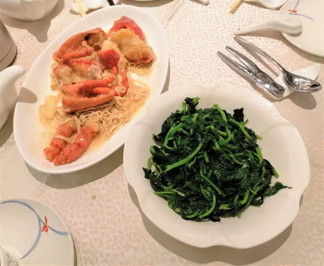 上湯焗澳洲龍蝦 + 清炒豆苗