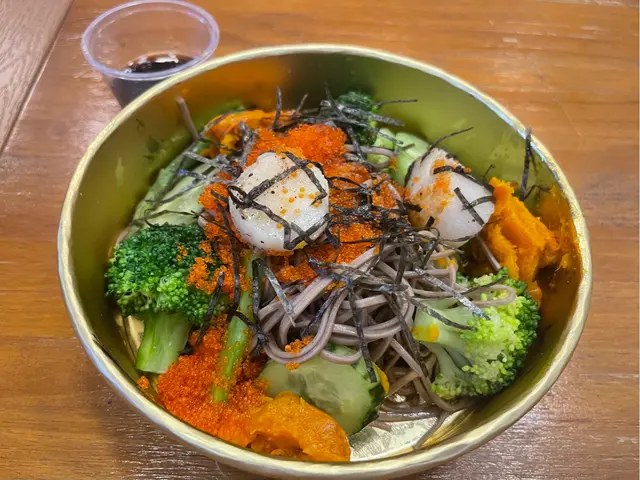香煎帶子蟹籽和風烏龍茶麵