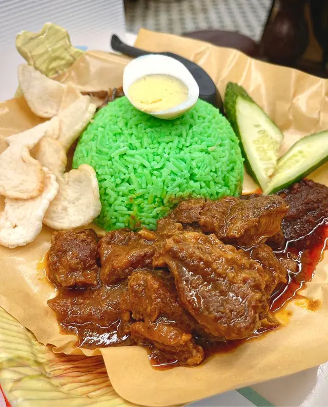 午市套餐 辣死你媽配仁噹牛肉