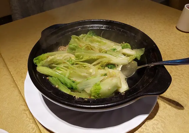 瓦罉啫啫唐生菜