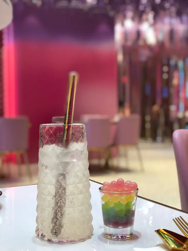 荔枝樹上的彩虹