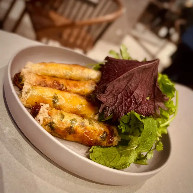 越式蟹肉石斑春卷