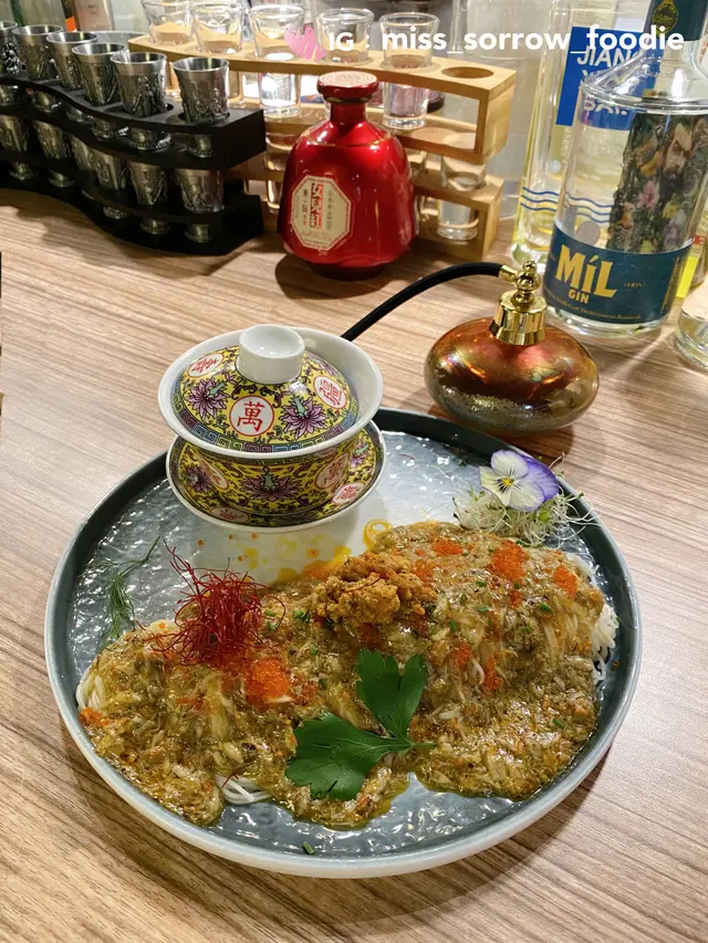 生拆蟹粉拌北京拉麵