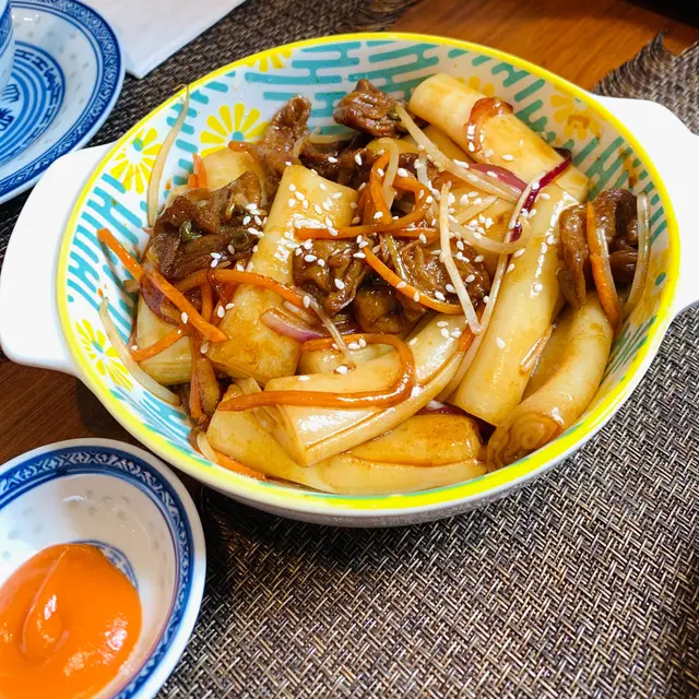 豉油王炒素牛腸粉