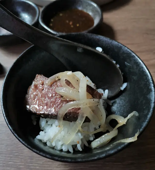 安格斯牛小排定食配御飯