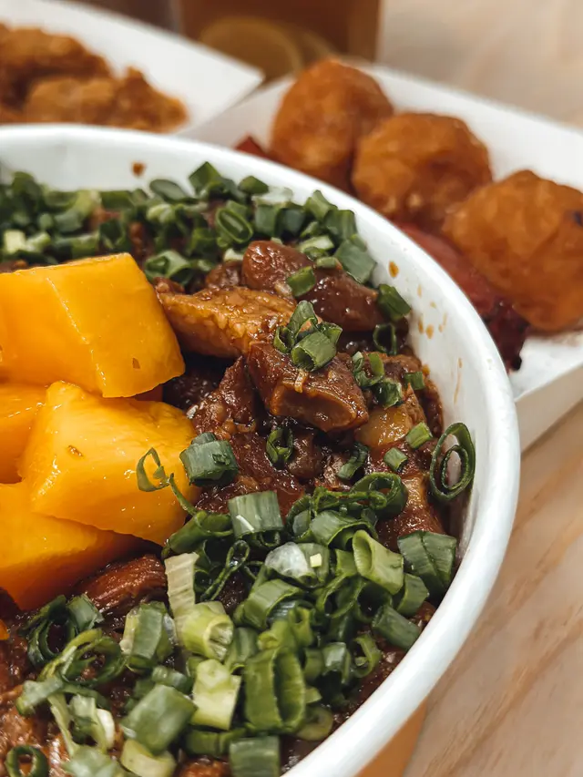 芒果滷肉飯