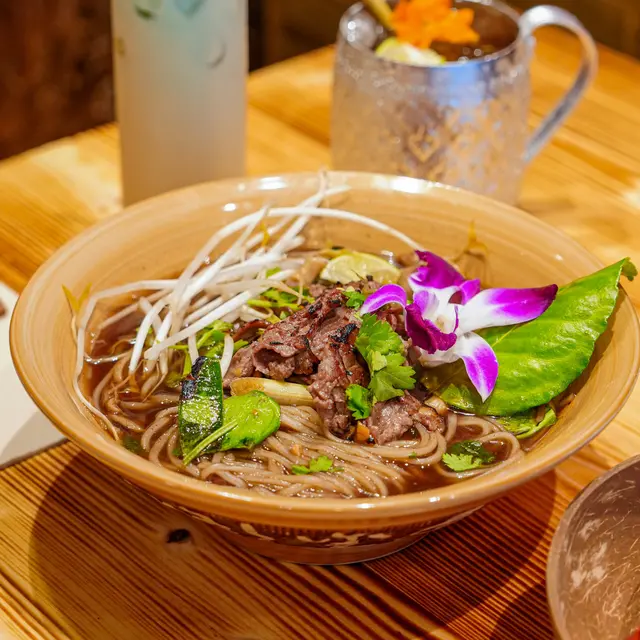 泰式炙燒殼飼牛船河