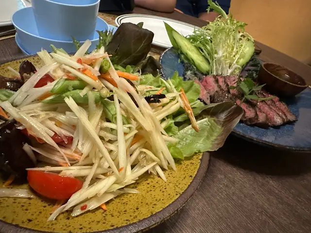 咸蟹木瓜沙律