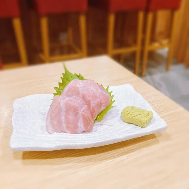 藍鰭中吞拿魚腩