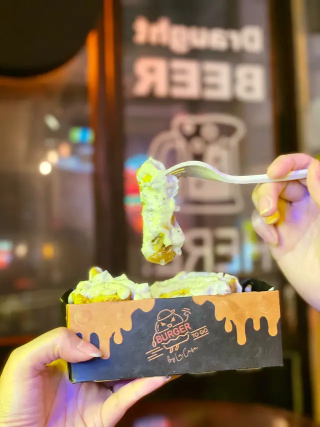黑松露蛋黃醬薯角