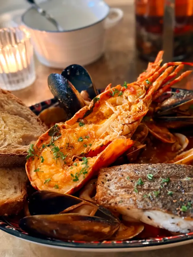 馬賽龍蝦海鮮鍋