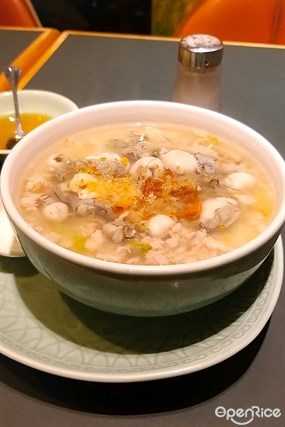 潮州鮮蠔仔泡粥 - Moon Lok Chiu Chow in Tsim Sha Tsui 