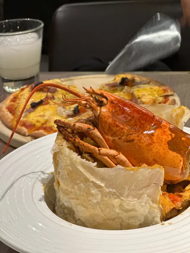 酥皮波士頓龍蝦意粉